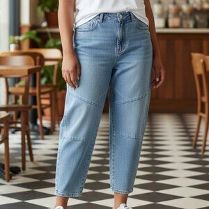 SOLD—-BCBG GENERATION 11/30 Barrel Leg Jeans in Distressed Wash-SOLD